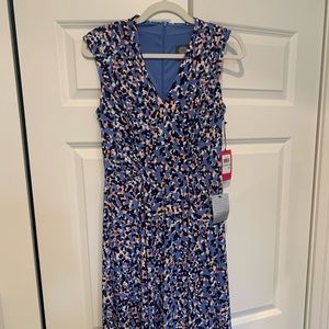 NWT Vince camuto jersey lined dress.